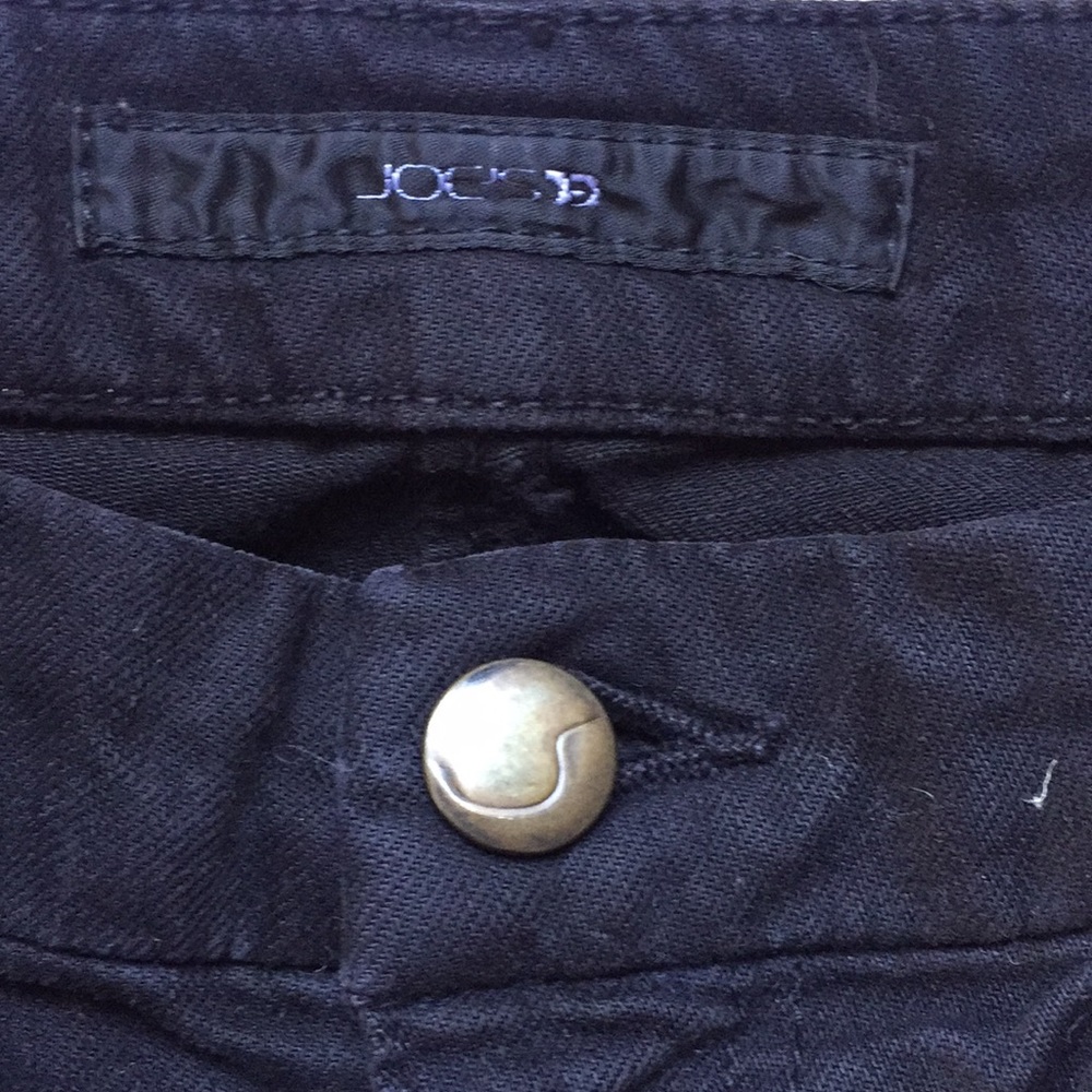 Capris - Picture 3 of 13